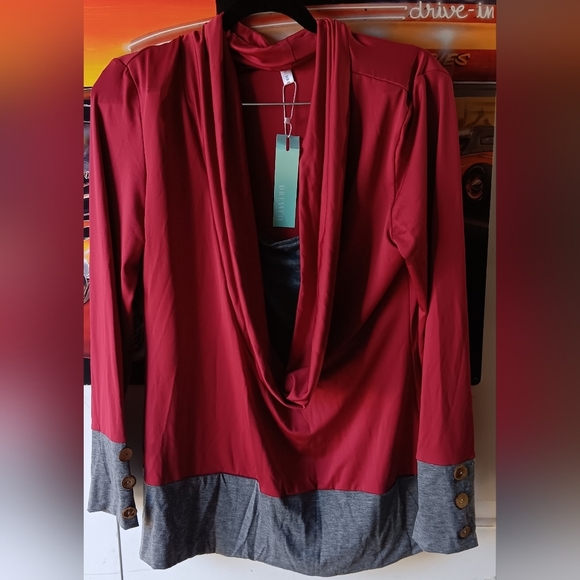 dresslily Tops - Dresslily Womens Cowel Maroon Top Long Sleeve NWT XXXL